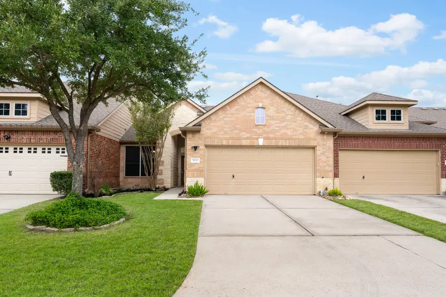 9622 Old Timber Lane, Spring, TX 77379 - Image #2