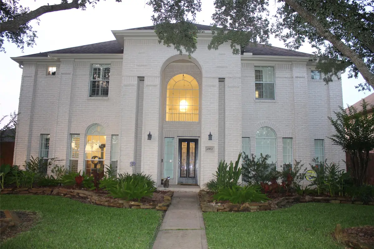 1901 Edgewater Drive, Friendswood, TX 77546 - #1
