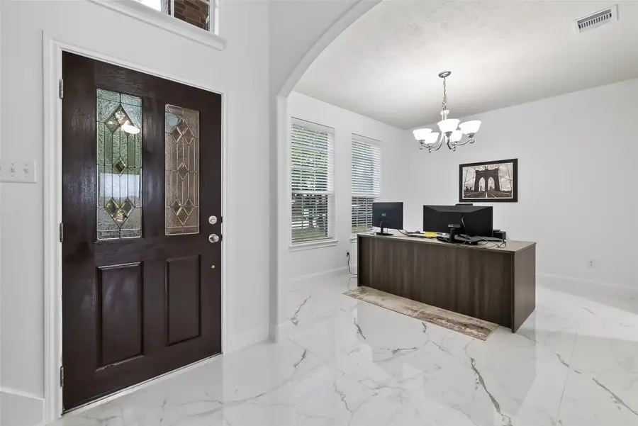 7423 Garland Mist Lane, Richmond, TX 77407 - Image #2