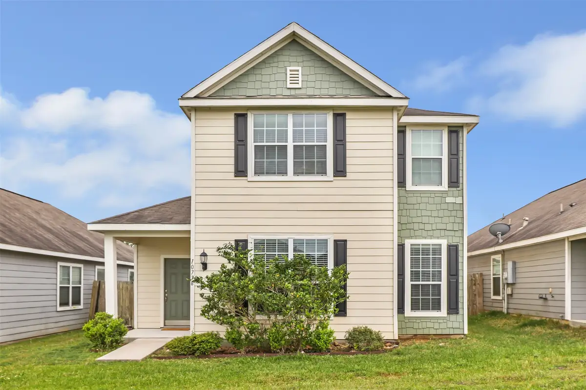 10776 S Lake Mist Lane, Willis, TX 77318 - #1
