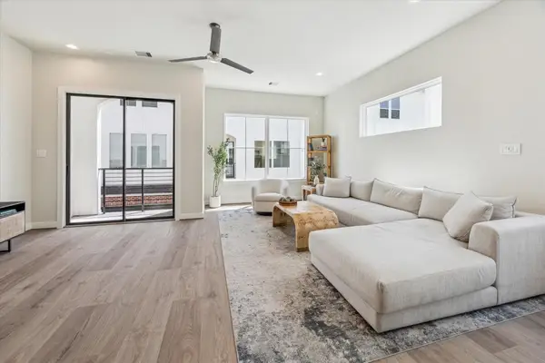 3085 Hicks Street, Houston, TX 77007