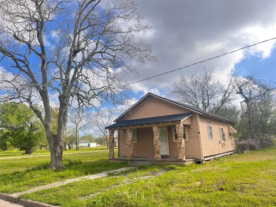 815 Welford Avenue, Port Arthur, TX 77640 - #2