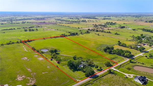36239 Cochran Road, Waller, TX 77484