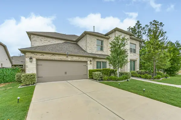 27208 Starry Oaks Drive, Magnolia, TX 77354