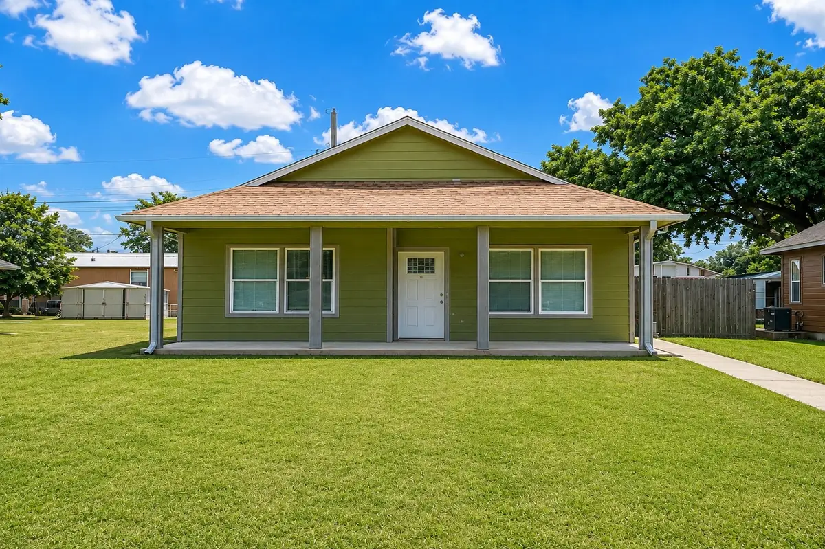 1020 10th Street, Hempstead, TX 77445 - #1