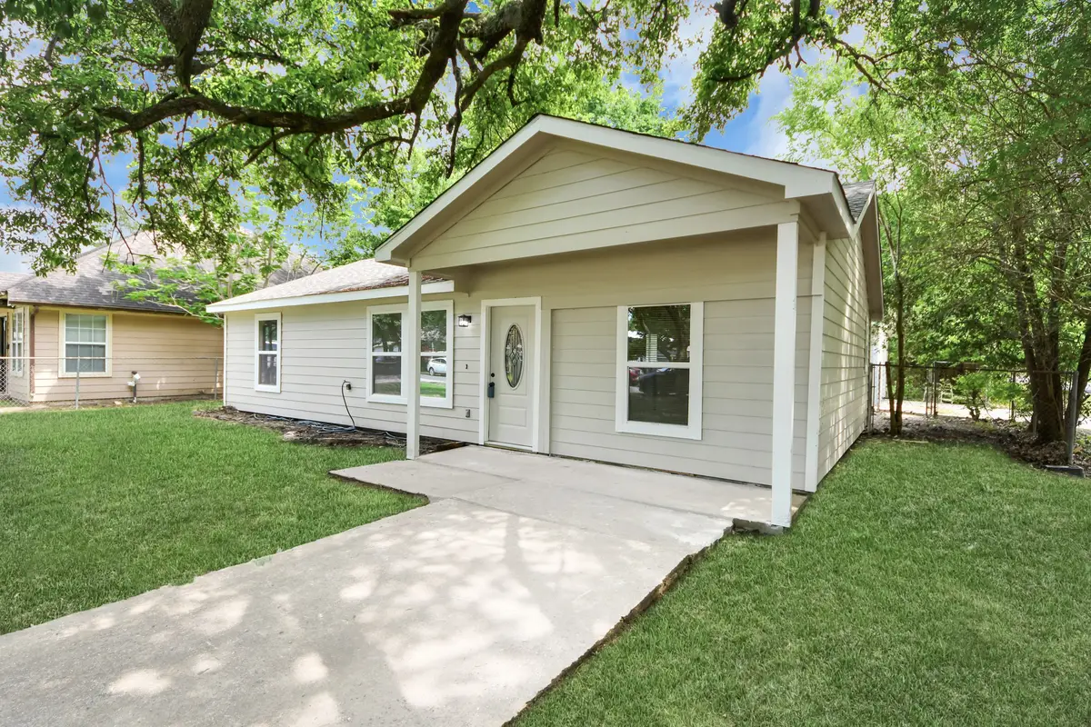 4802 Alvin Street, Houston, TX 77033 - #1