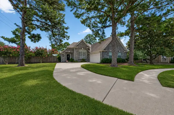 15626 Winding Valley Drive, Houston, TX 77095