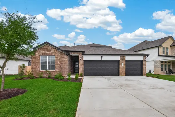 3005 Bristlegrass Street, Brookshire, TX 77423