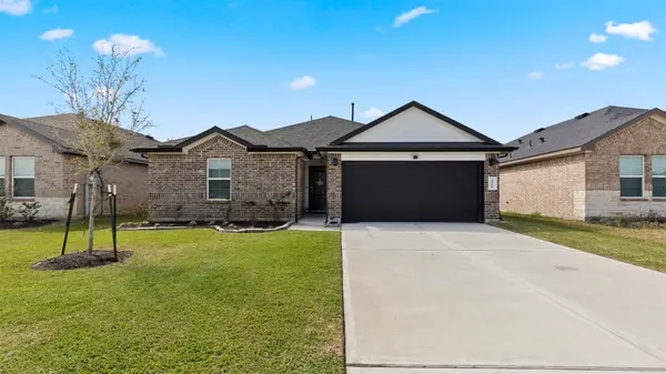 3521 Rockefeller Road, Texas City, TX 77591