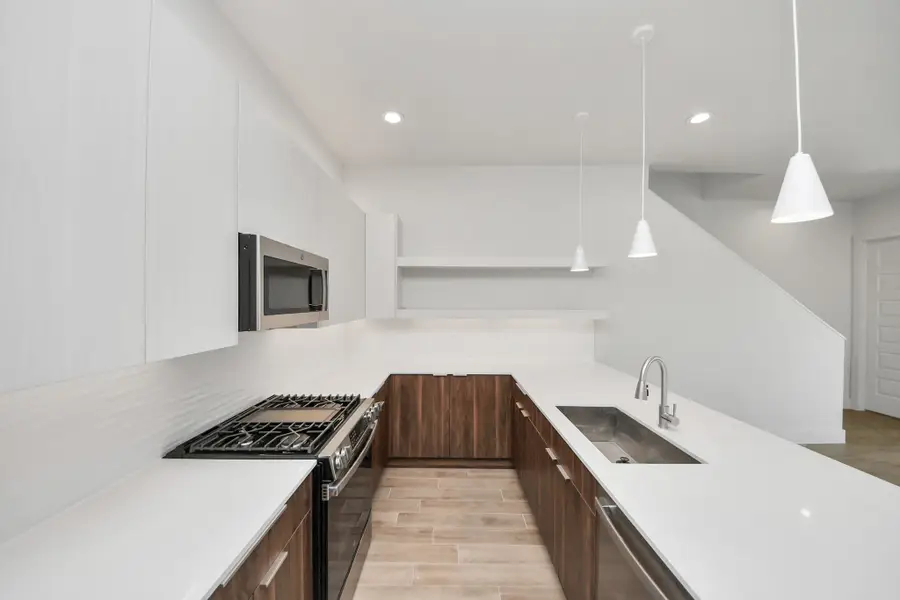 13104 Moncloa Drive, Houston, TX 77047 - #2