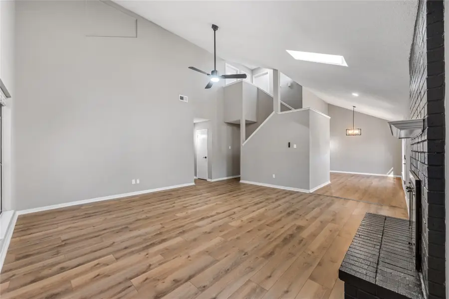 13852 Hollowgreen Drive #303/5, Houston, TX 77082 - Image #2