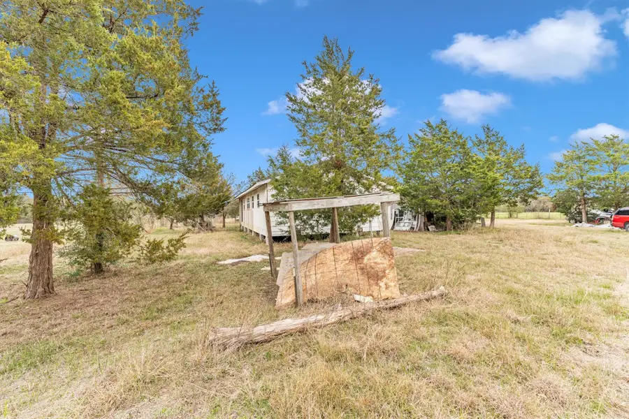 909 Ives Creek Road, Bellville, TX 77418 - Image #3