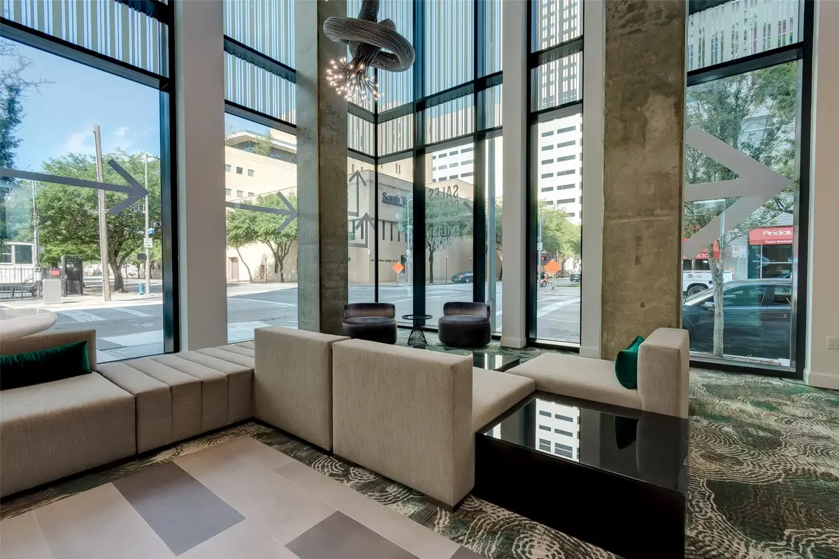 1211 Caroline Street, #907, Houston, TX 77002 - Image #1