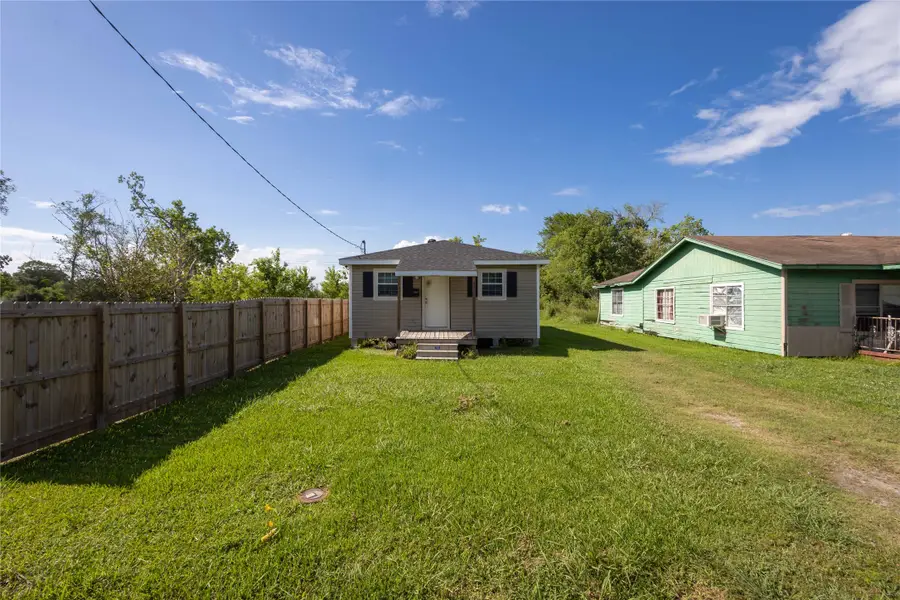 1840 Ollie Street, Beaumont, TX 77705 - #2