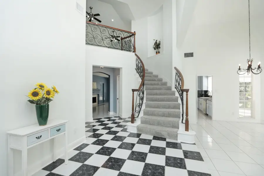 9114 Brahms Lane, Houston, TX 77040 - Image #3