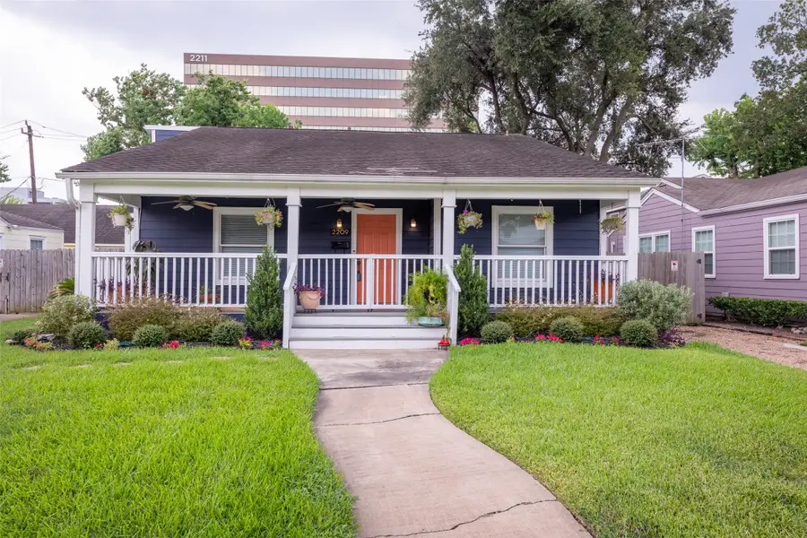 2209 Portsmouth Street, Houston, TX 77098 - #2