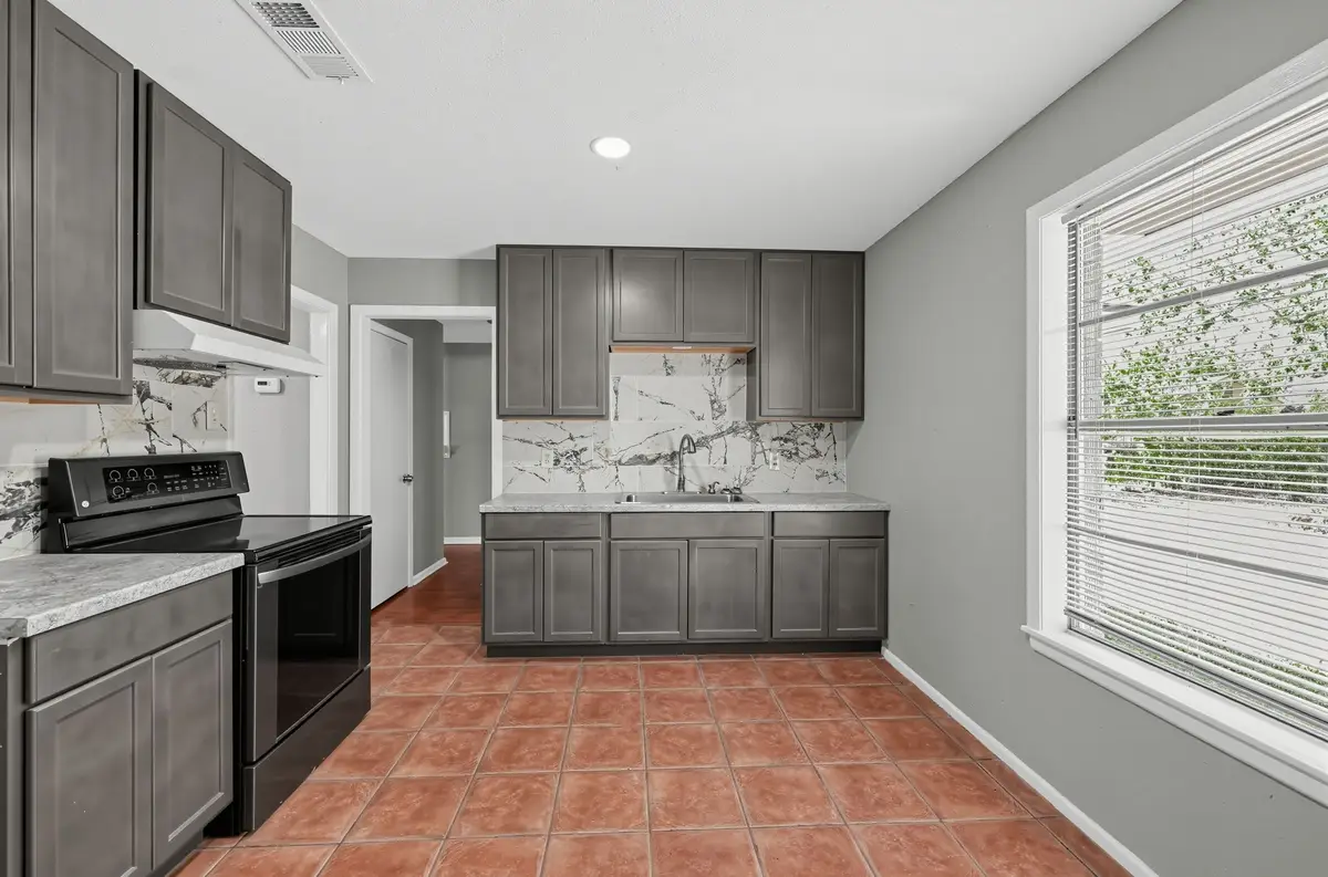 1503 Bexar Avenue, Victoria, TX 77901 - #1