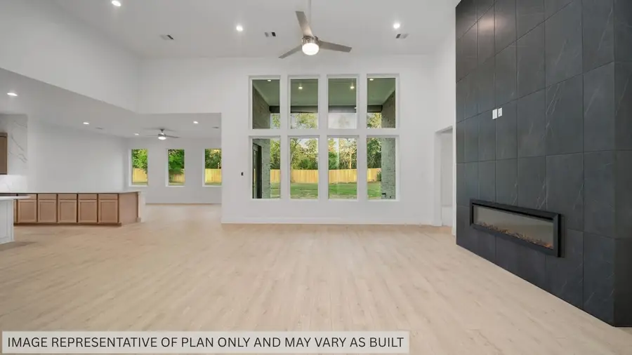 358 Louvenia Court, Pinehurst, TX 77362 - Image #3