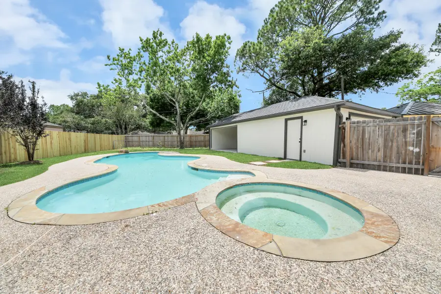 6023 Lattimer Drive, Houston, TX 77035 - #3