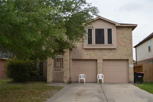 12222 Kings Garden Court, Houston, TX 77044