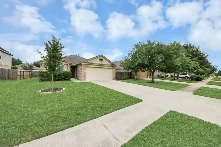 2106 Indian Clearing Trail, Rosenberg, TX 77471 - #2