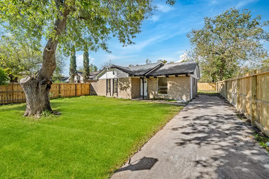 11059 Vailview Drive, Houston, TX 77016 - Image #2