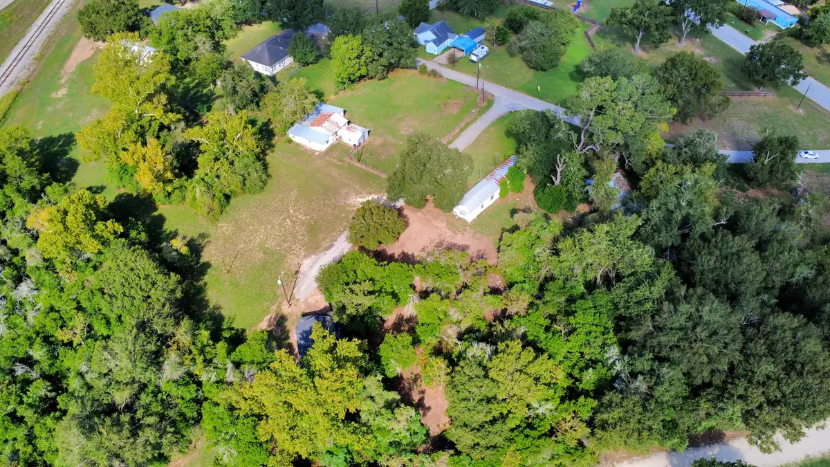 105 Bassett Street, Sealy, TX 77474 - #1