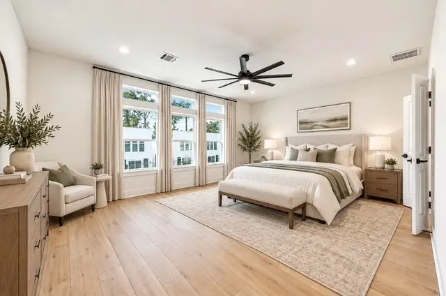 4532 Creekmont Drive, Houston, TX 77091 - #1