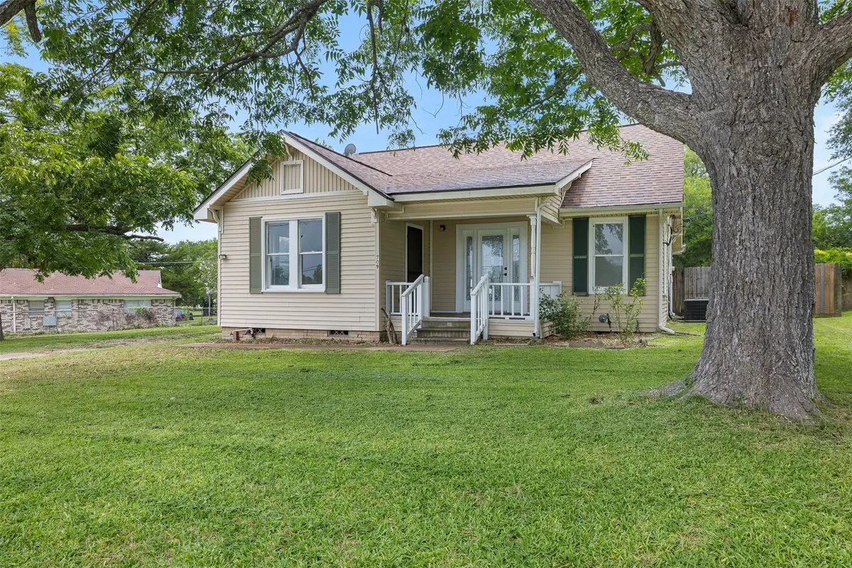 709 Burleson Street, Brenham, TX 77833 - #1
