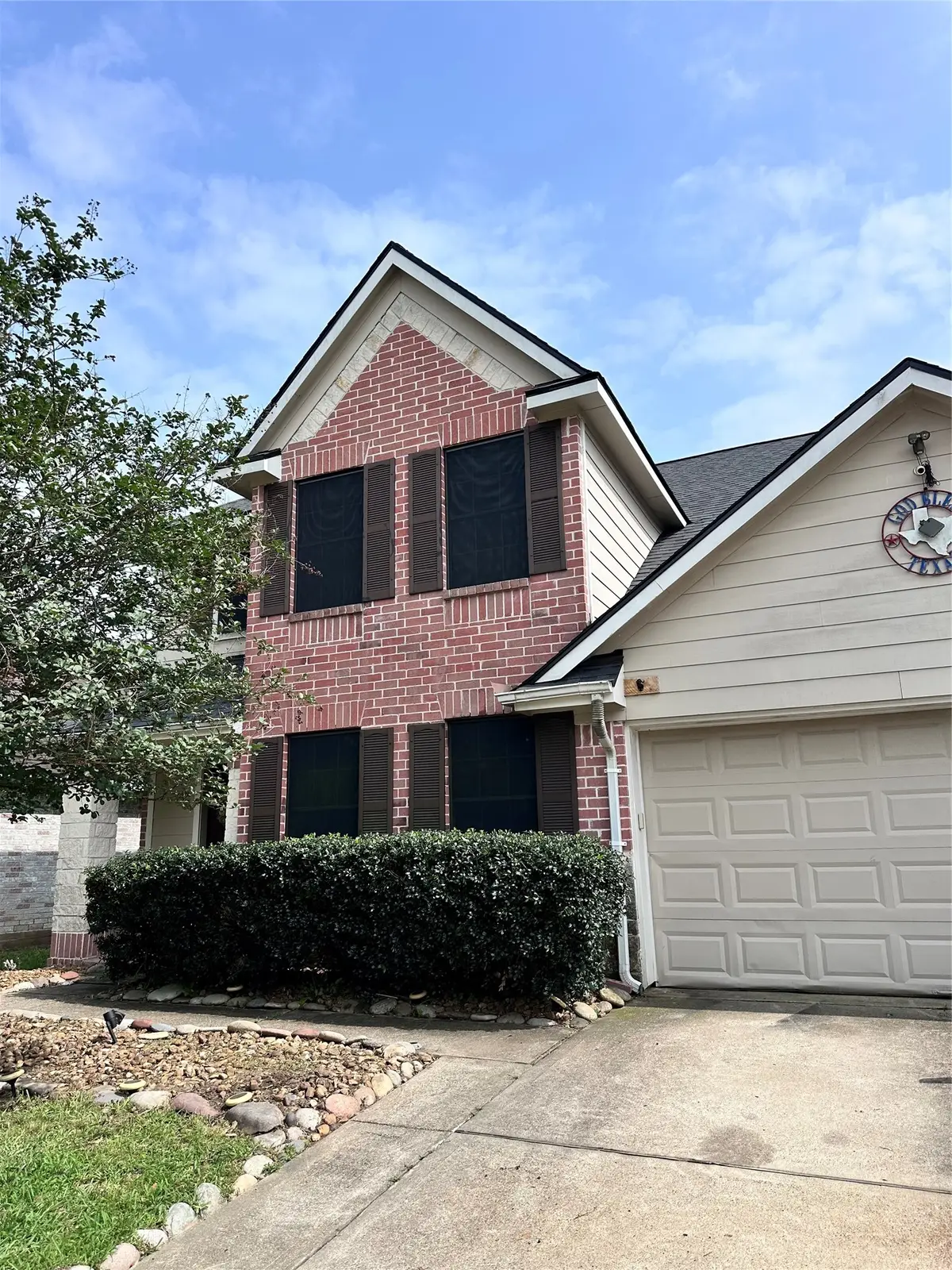 10422 Lauren Creek Drive, Baytown, TX 77523 - #1