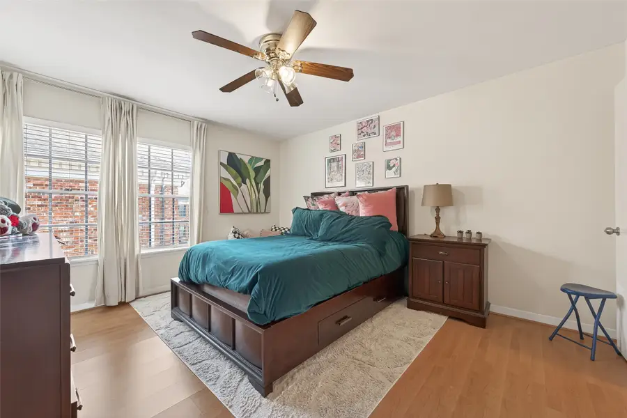 2822 Briarhurst Drive #52, Houston, TX 77057 - Image #3