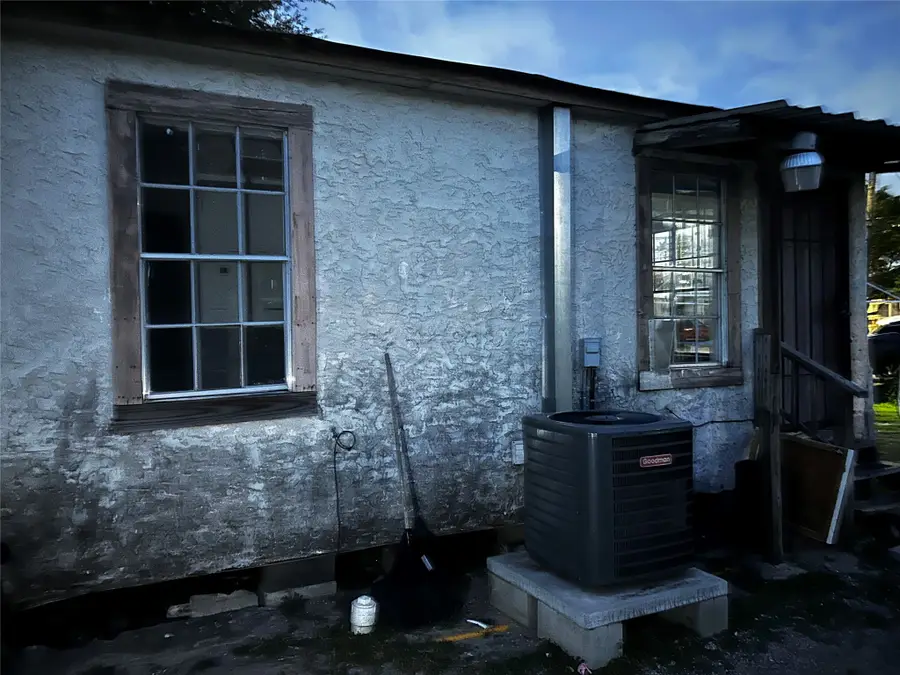 7011 Brownsville Street, Houston, TX 77020 - #3