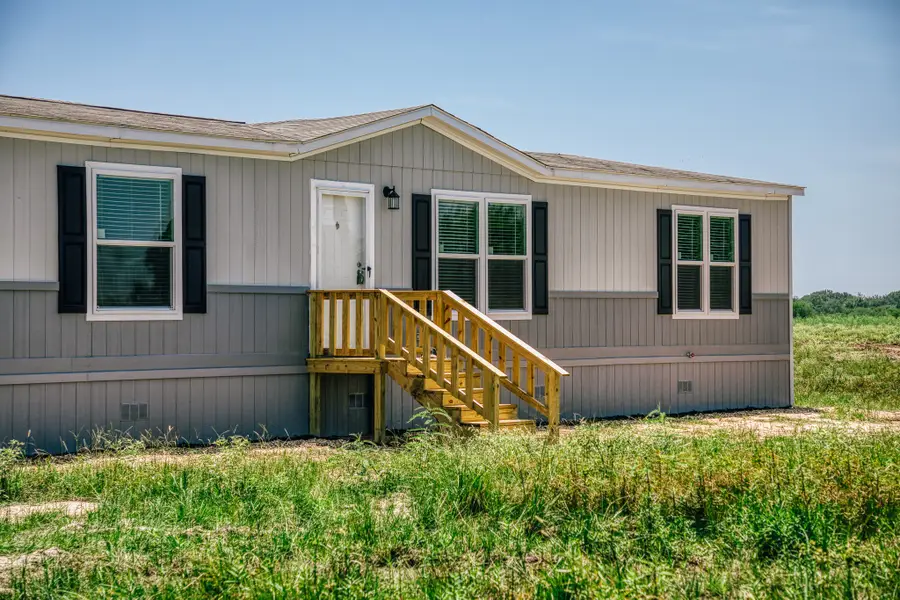 1000 Mustang Crossing Drive, Waller, TX 77484 - #3
