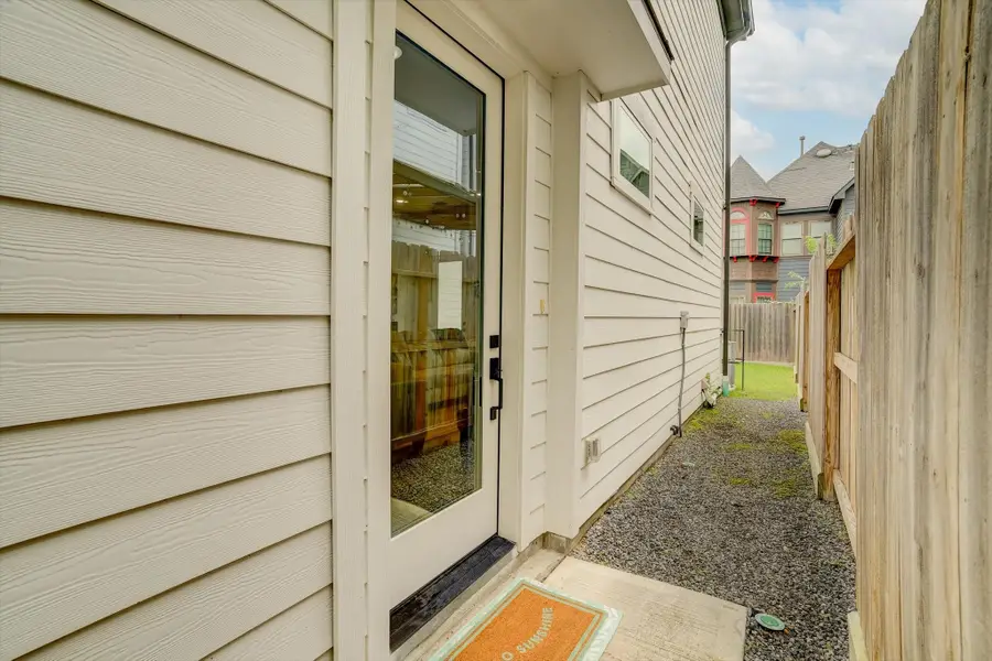 2511 Stuart Street, Houston, TX 77004 - #2
