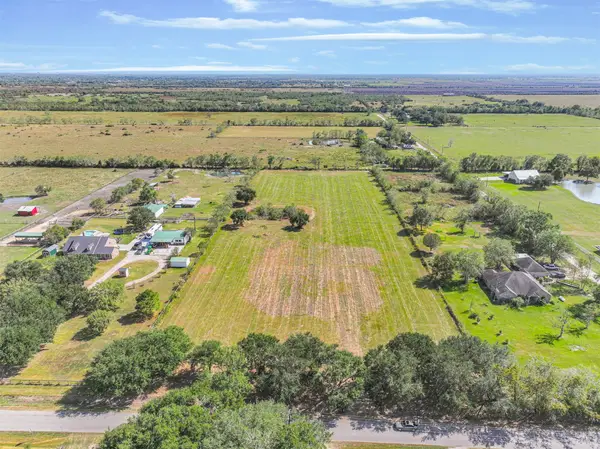 000 Pearson, Santa Fe, TX 77510