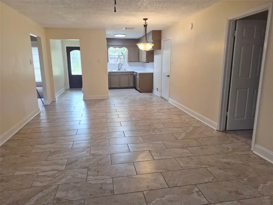 54 Aloe Vera Court, Lake Jackson, TX 77566 - #3