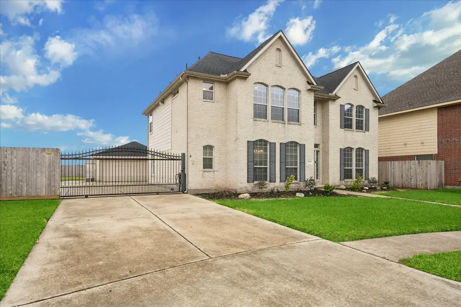 2709 Haleys Comet Court, Deer Park, TX 77536 - Image #2