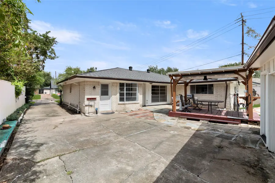 5707 Kuldell Drive, Houston, TX 77096 - #3