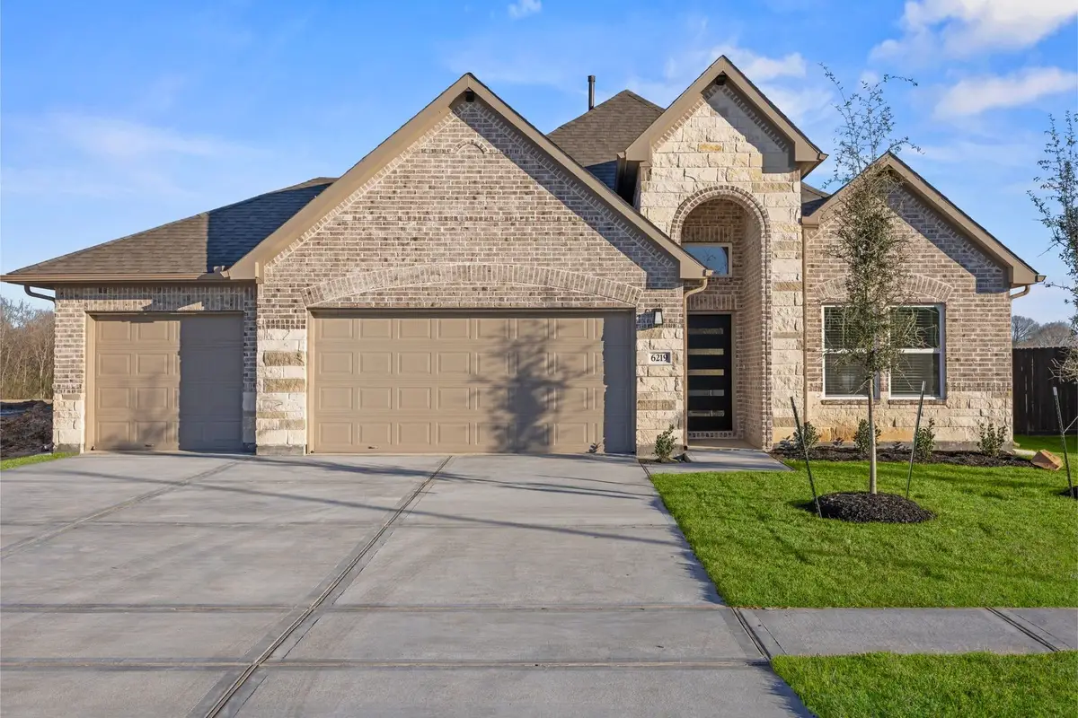 6219 Royal Palm Drive, Manvel, TX 77578 - #1