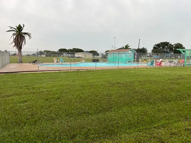 000 Calumet, Palacios, TX 77465 - #1