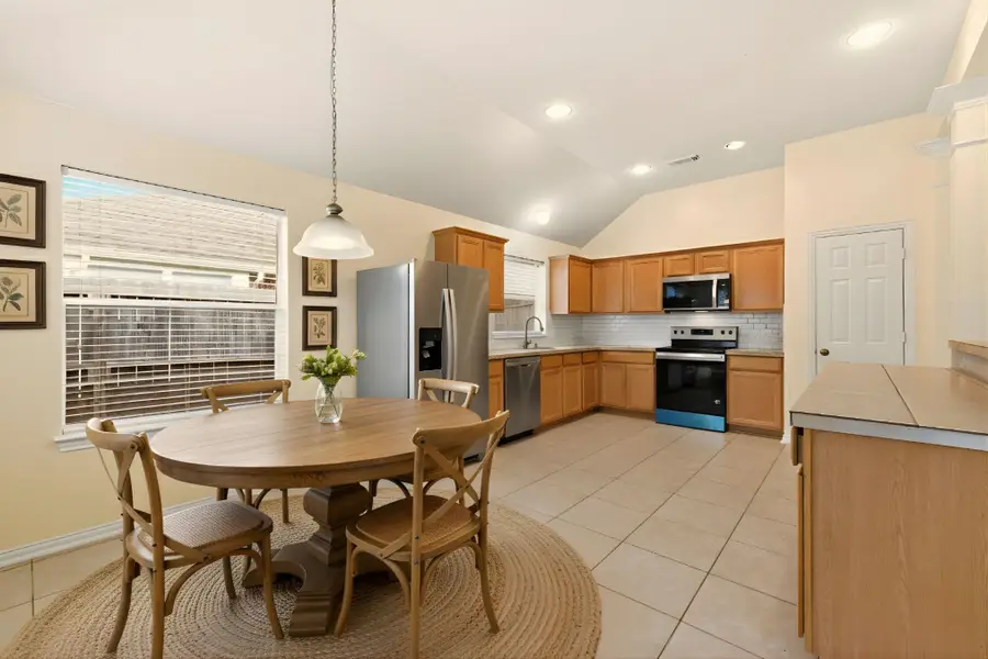 6706 Paigetree Lane, Pearland, TX 77584 - Image #3