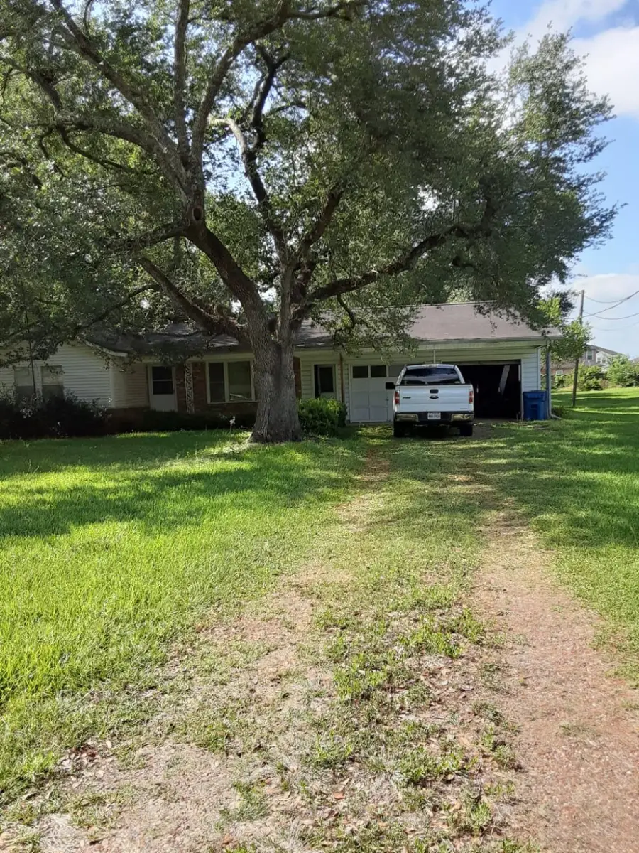 3604 Rychlik Drive, Rosenberg, TX 77471 - Image #2