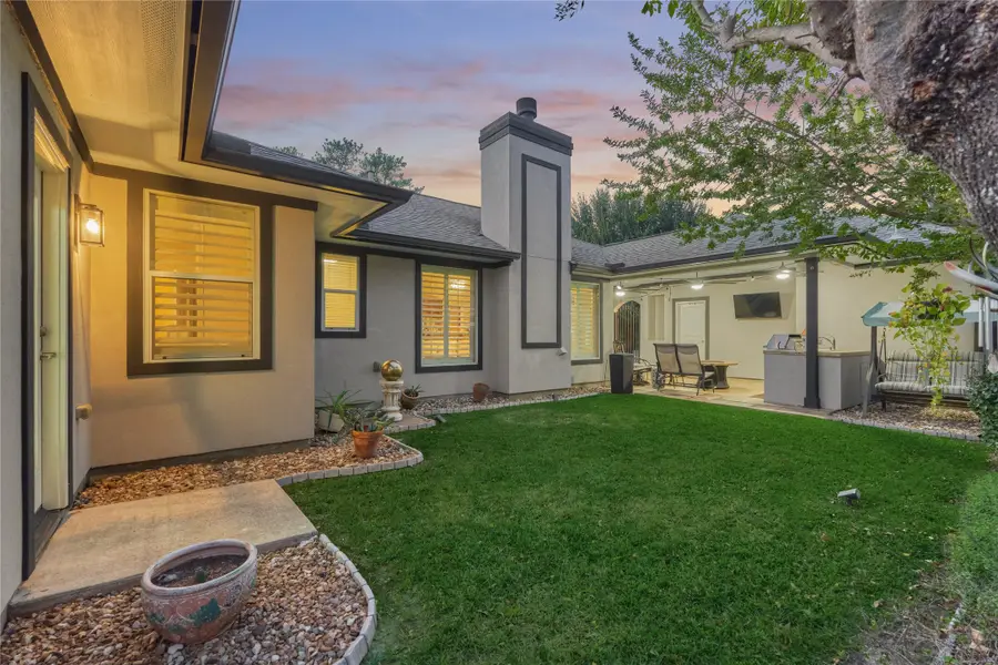 214 Wyndemere Drive, Montgomery, TX 77356 - Image #3