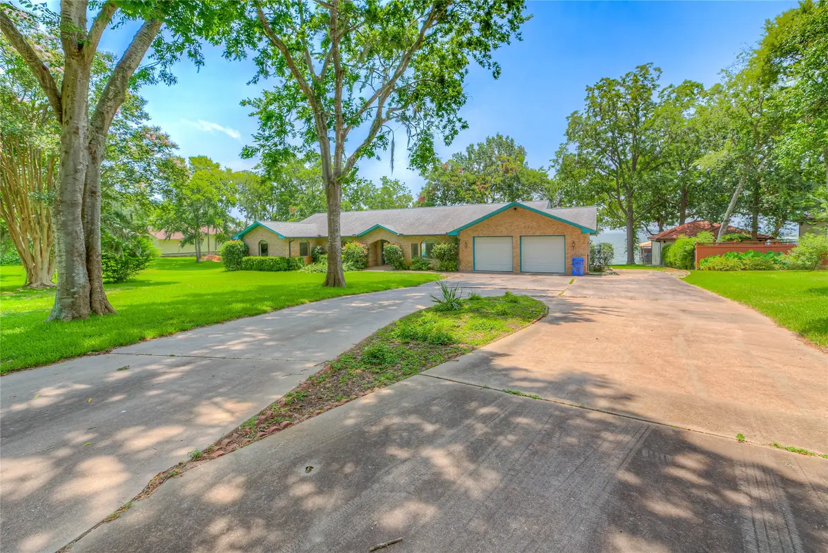 188 Old Post Road S, Livingston Onalaska, TX 77352 - #1