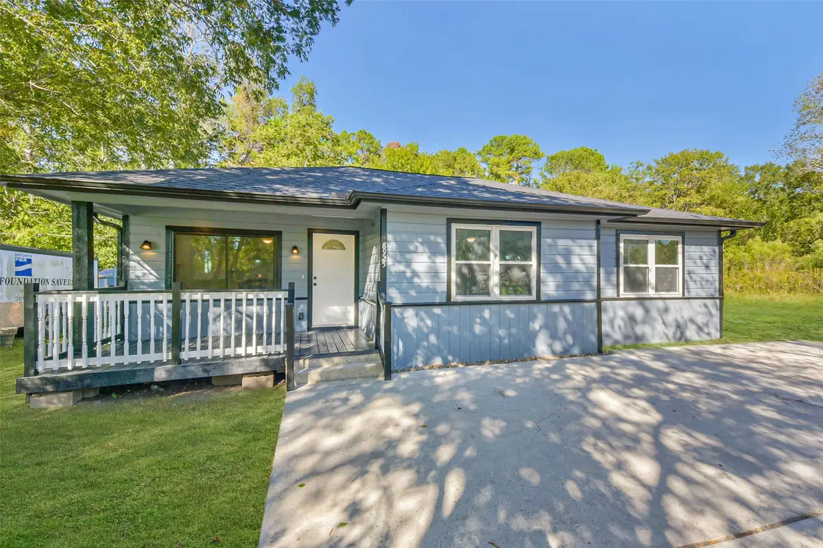 8925 Everglade Drive, Houston, TX 77078 - Image #1