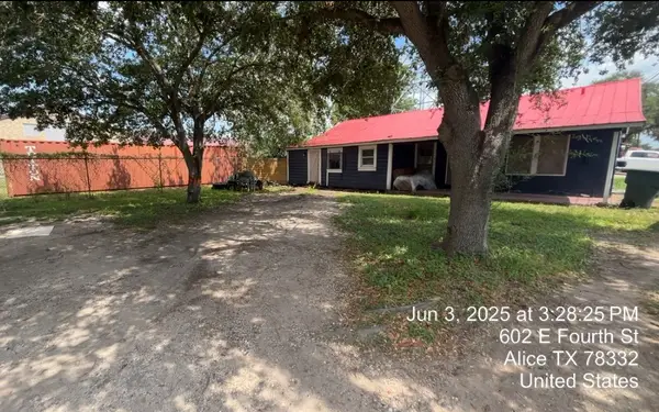 602 E 4th Street, Alice, TX 78332