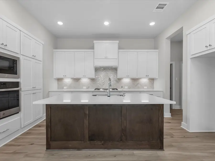 6921 Nubuck Drive, Montgomery, TX 77316 - #2