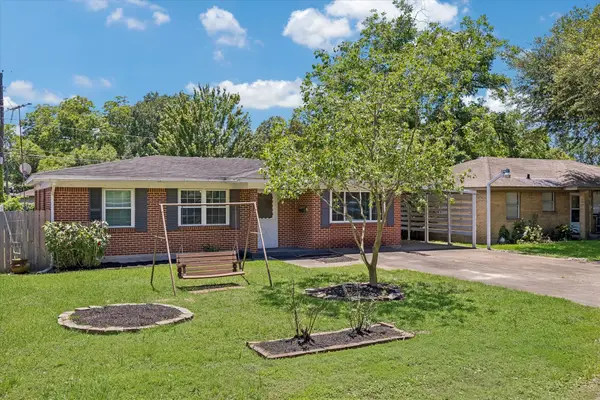 233 W Obion Road, Houston, TX 77076