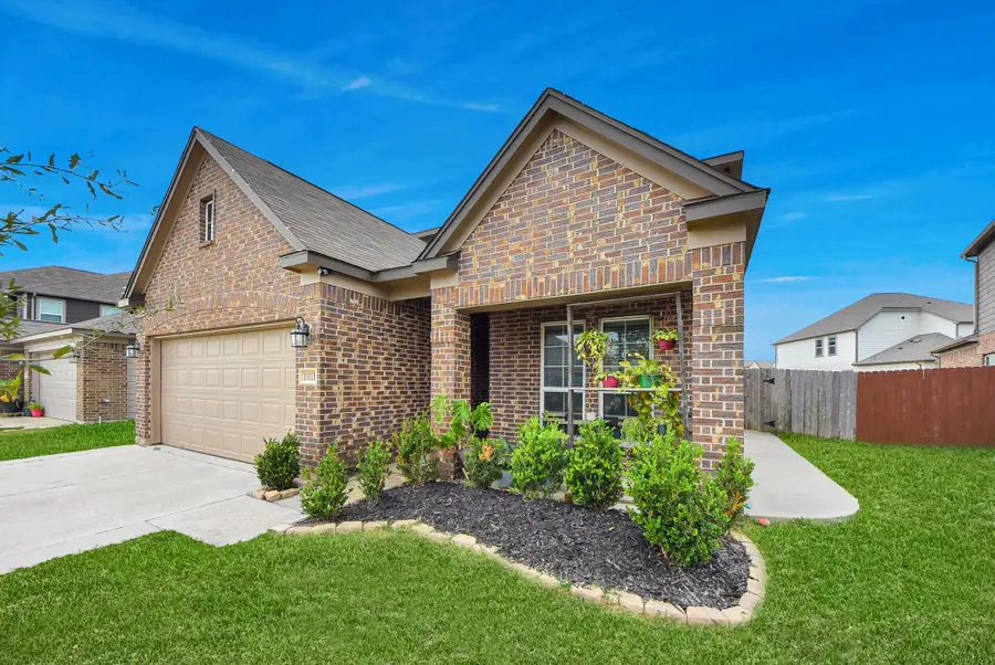 11111 Grape Hyacinth Lane, Houston, TX 77044 - Image #3