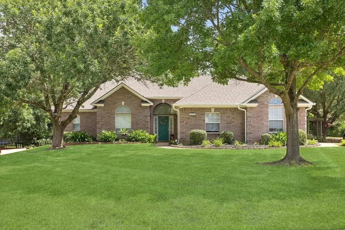 1112 Redbud Avenue, Diboll, TX 75941 - #1